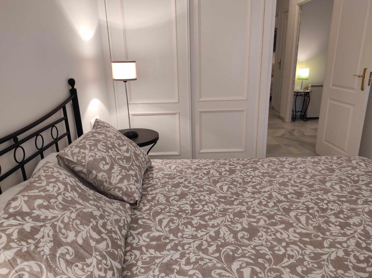 Apartamento Centrico Con Garaje Y Cercano A La Pl 萨阿拉德洛斯阿图内斯 外观 照片